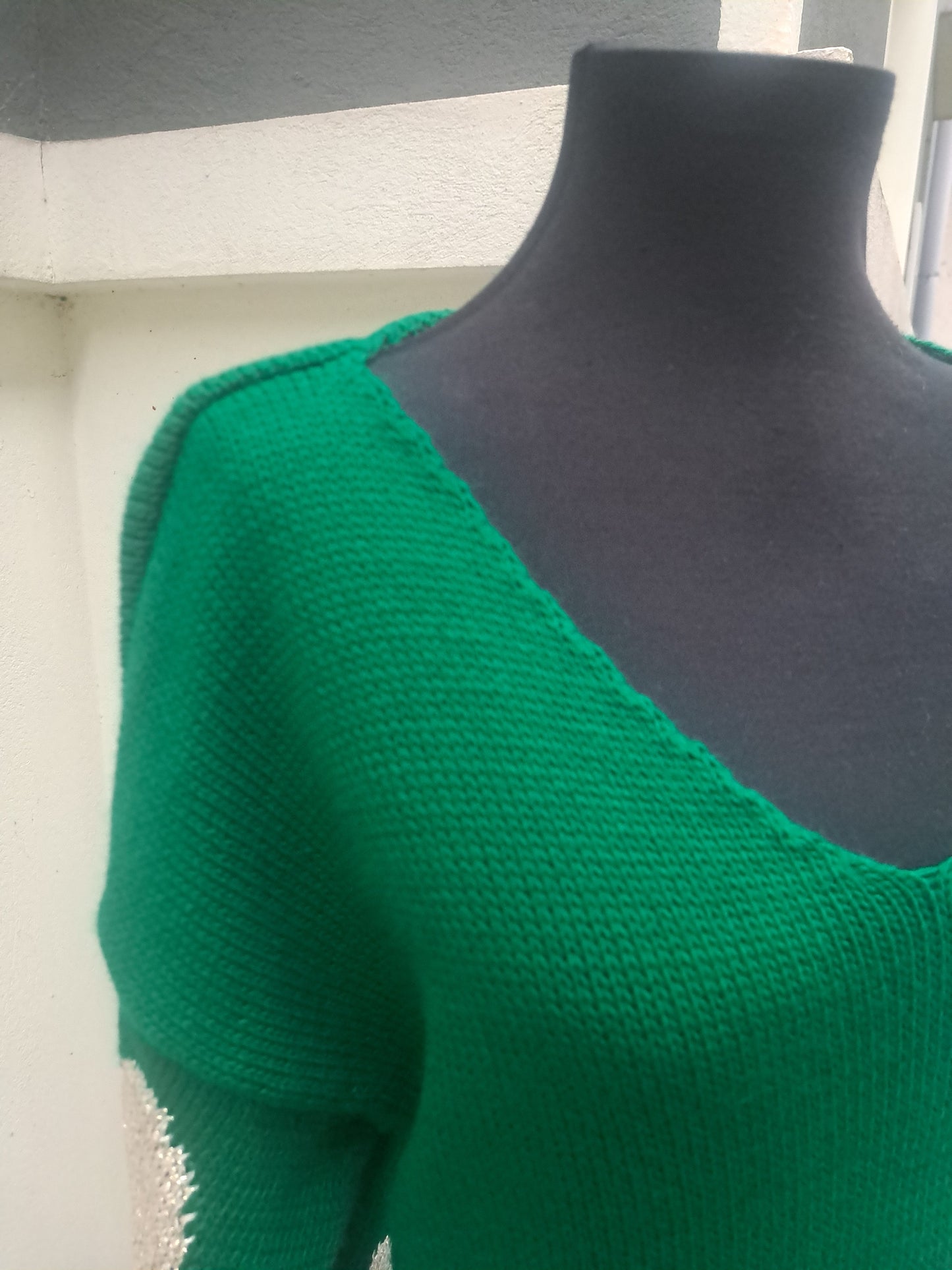 Pulover verde cu inimi