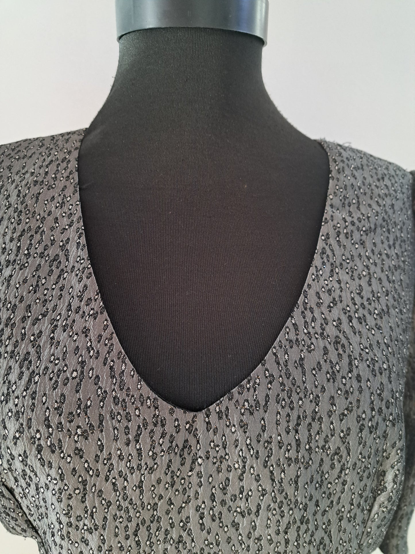 Rochie conică din brocard