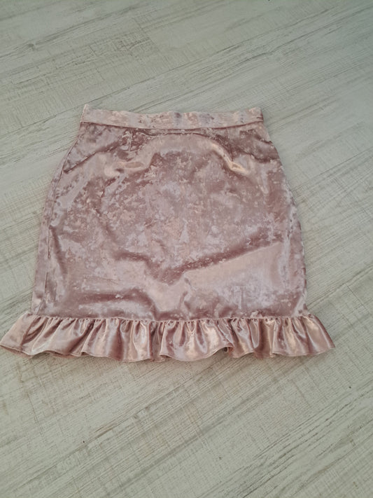 Fustă scurtă din catifea