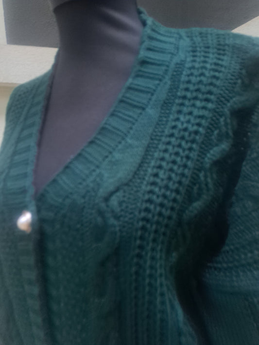 Cardigan cu torsade și nasturi perlă